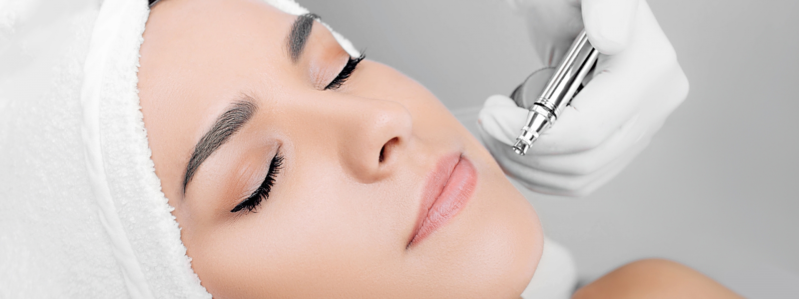anti-aging face peel, procedure renewing skin , jet peeling anti-aging face peel, procedure renewing skin , jet peeling