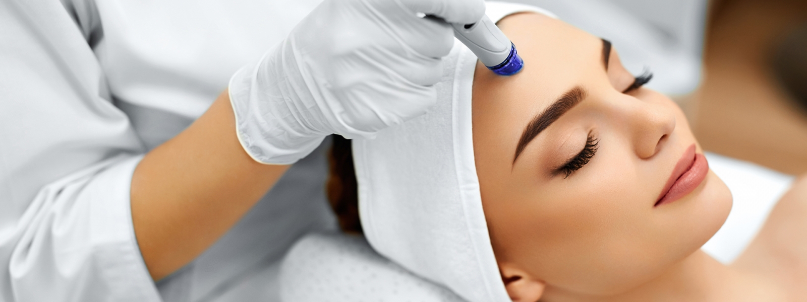 Facial Hydro Microdermabrasion Facial Hydro Microdermabrasion